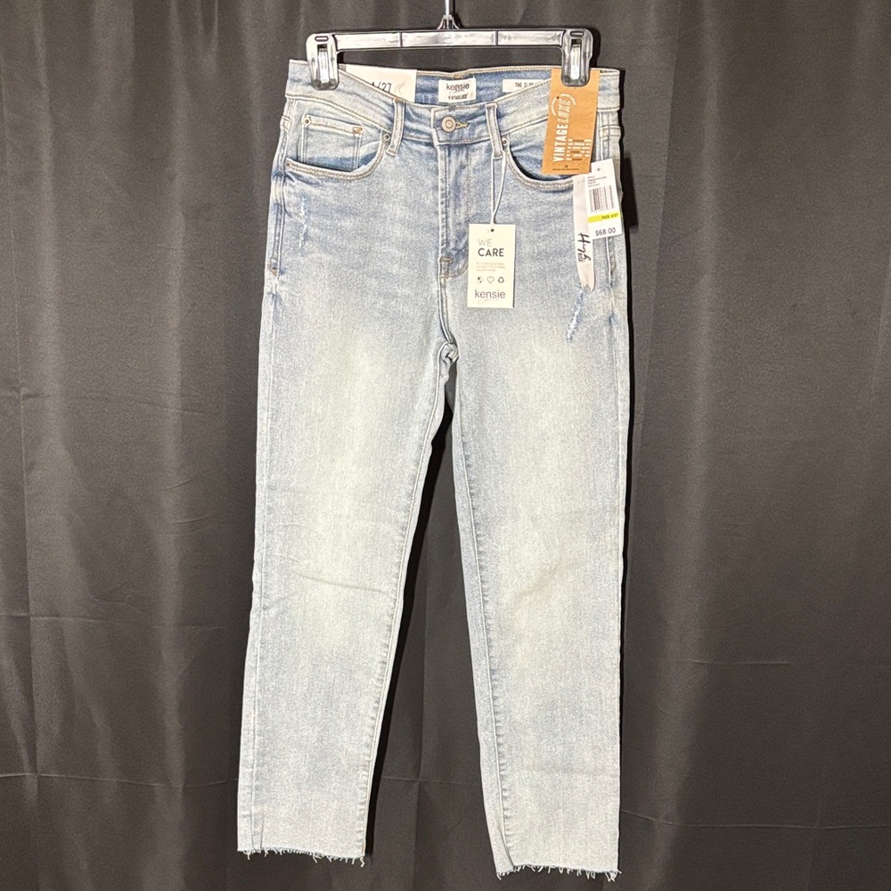Kensie Women's Light Blue Ankle Jeans